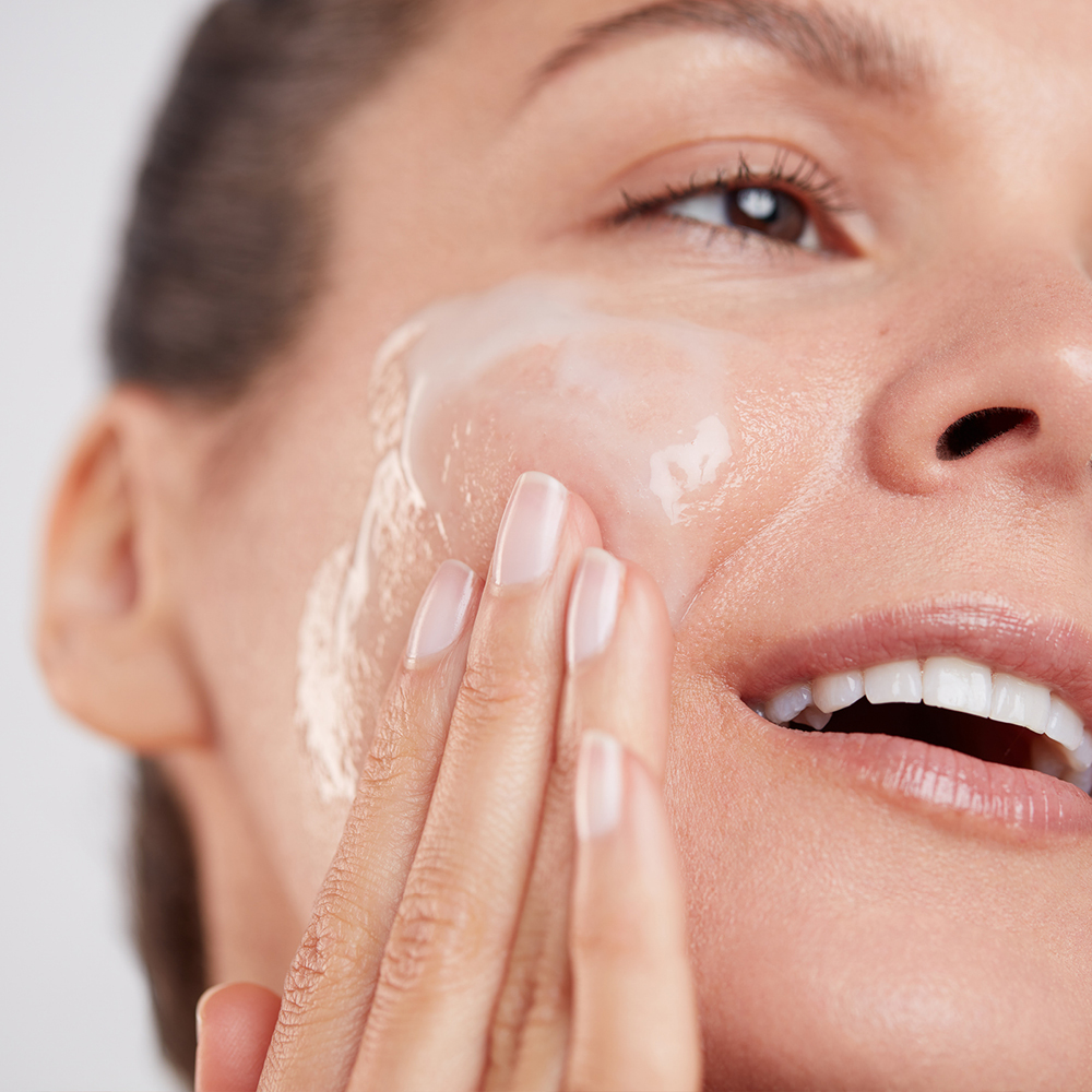 Dynamic_Resurfacing_Facial_Wash 1000x1000 Dynamic_Resurfacing_Facial_Wash 1000x1000
