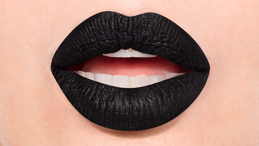 Always On Liquid Lipstick_Bolds_Tar Pit