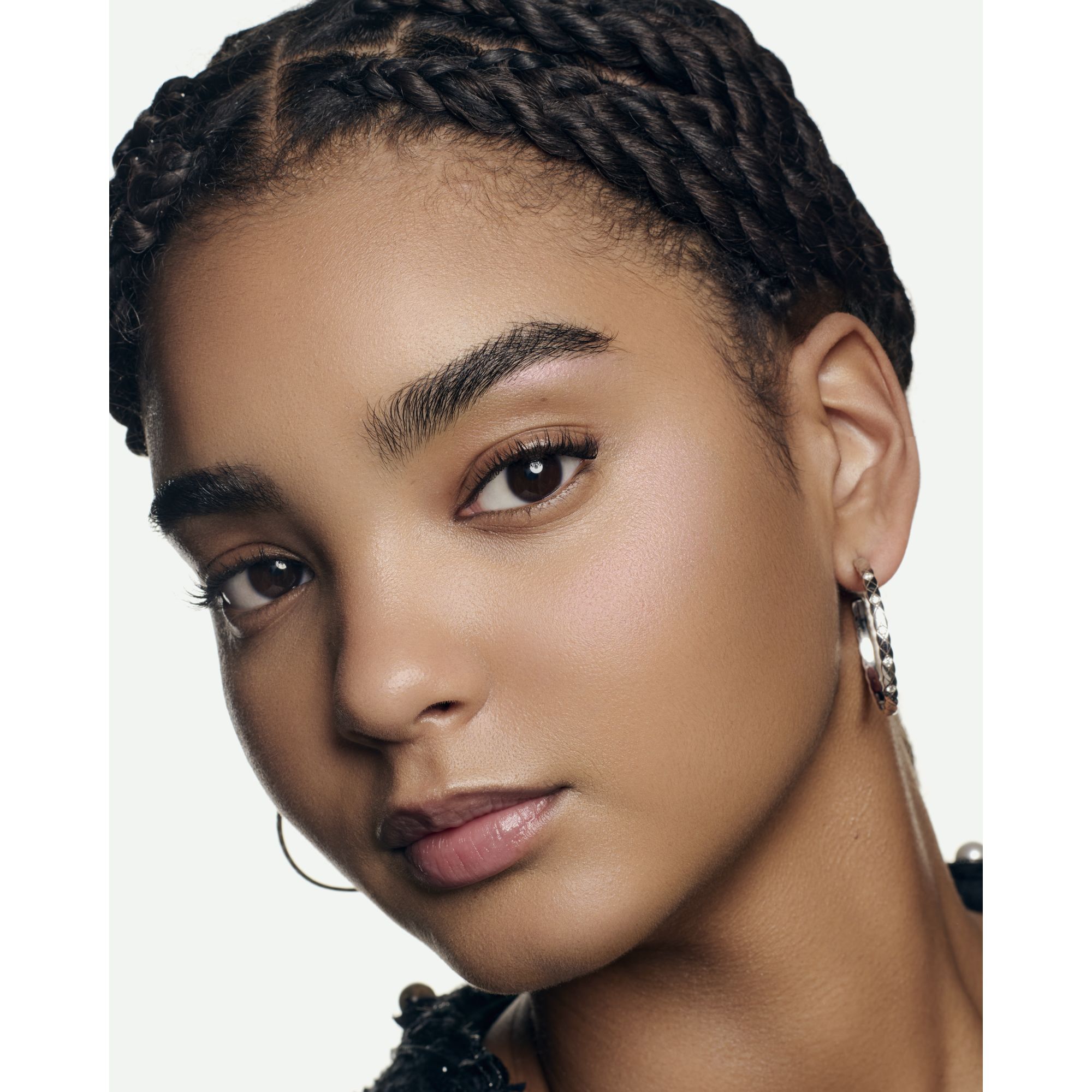  CHANEL LES BEIGES ILLUMINATEUR BELLE MINE Highlighter  1 of 8 