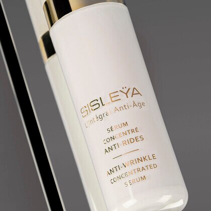 30 ML SISLEY Sisleÿa Serum  1 of 3 