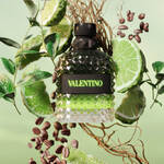 50 ML Valentino Born in Roma Green Stravaganza Uomo Eau de Toilette 2 of 3 Eau de Toilette