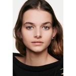  CHANEL LES BEIGES TEINT BELLE MINE NATURELLE HYDRATATION ET LONGUE TENUE FOUNDATION  4 of 4 FOUNDATION