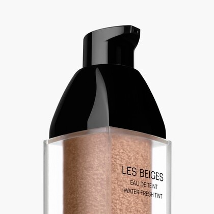 CHANEL LES BEIGES EAU DE TEINT Eau de Teint 1 of 2
