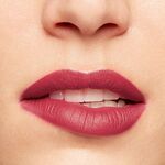 Clarins Joli Rouge Velvet Lippenstift mit mattem Finish 2 of 3 Lippenstift mit mattem Finish
