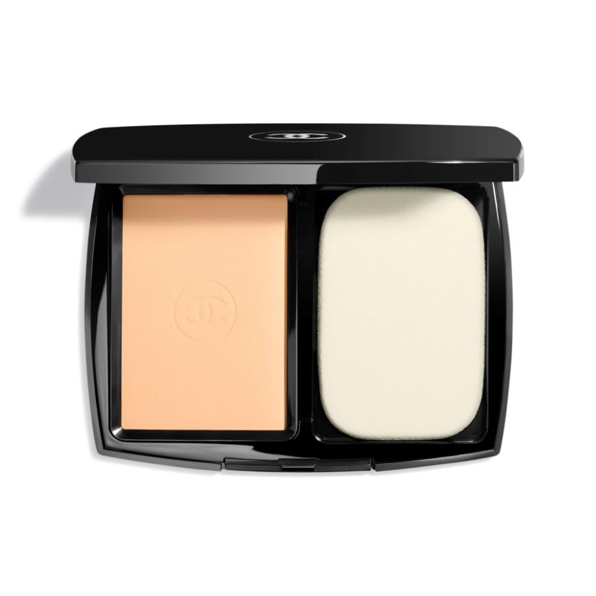 CHANEL ULTRA LE TEINT Teint Compact Haute Tenue Ultra Confort – Finition Zéro Défaut 1 of 5