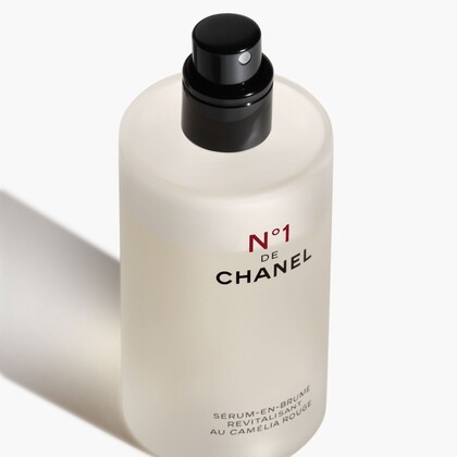 50 ML CHANEL N°1 DE CHANEL GEGEN UMWELTSCHADSTOFFE - ERFRISCHT - VERLEIHT LEUCHTKRAFT  1 of 3 