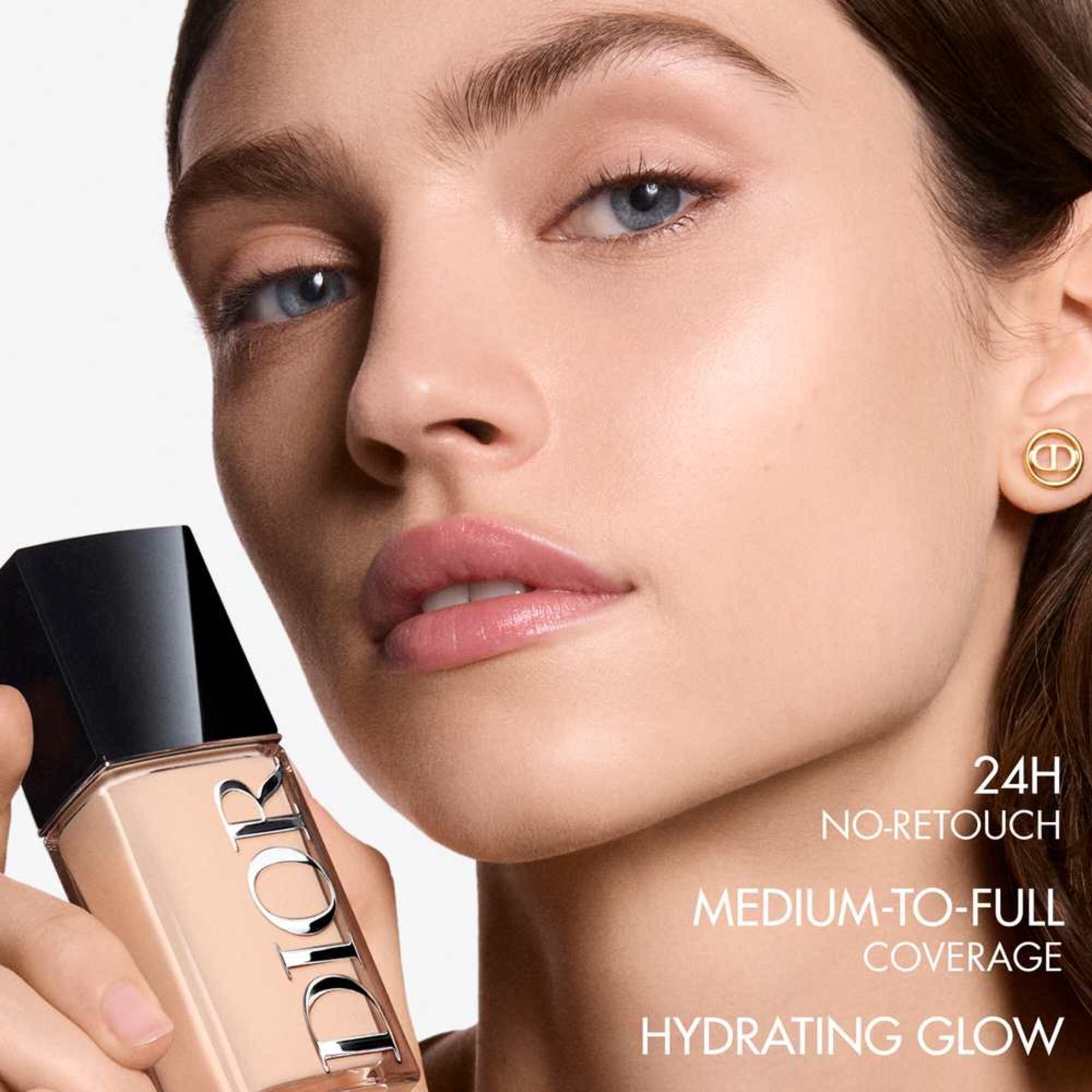  DIOR Forever Skin Glow Glow Foundation  1 of 3 