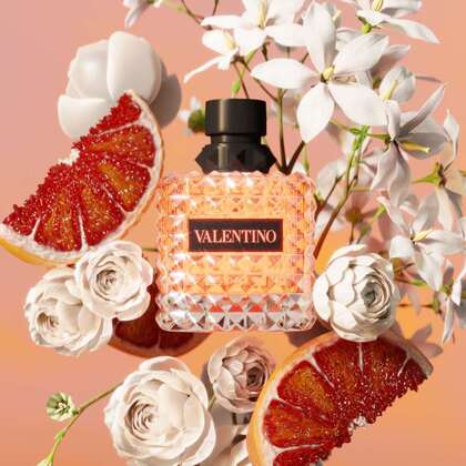 50 ML Valentino Born in Roma Donna Coral Fantasy Eau de Parfum  1 of 3 