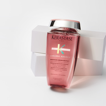 250 ML Kérastase Chroma Absolu Shampoo für dickes, coloriertes Haar  1 of 3 