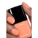 CHANEL SPRING SUMMER 25 Nagellack – Farbe und Glanz mit langem Halt 5 of 6 Nagellack – Farbe und Glanz mit langem Halt