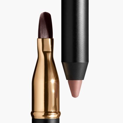 LIPPENKONTURENSTIFT MIT LANGEM HALT