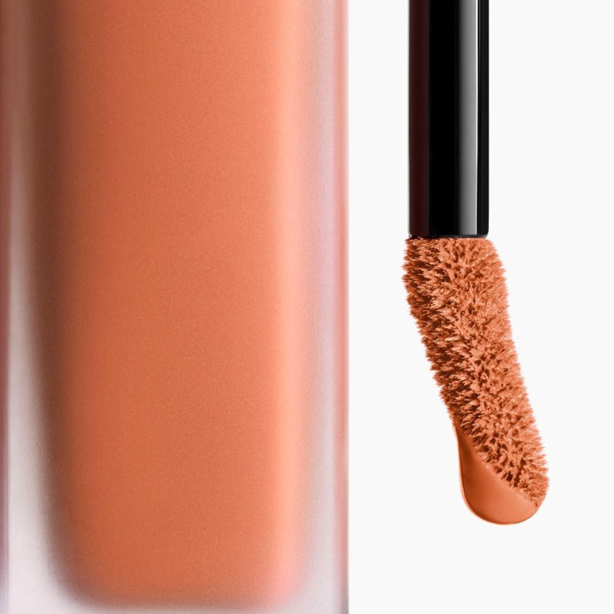 CHANEL ROUGE ALLURE LIQUID VELVET INTENSE MATTE LIQUID Le Rouge Liquide Mat Intense Ultra Tenue  1 of 4 