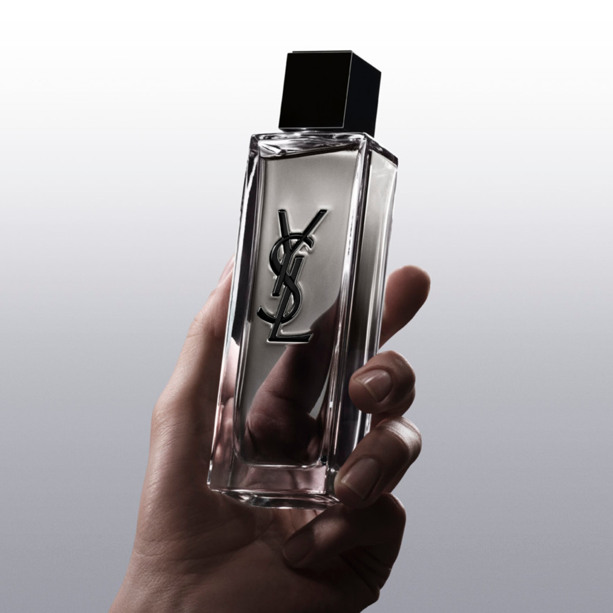 40 ML Yves Saint Laurent MYSLF Eau de Toilette Intense 5 of 8 Eau de Toilette Intense