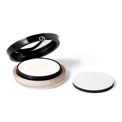  Giorgio Armani Power Fabric Compact Poudre  1 of 3 