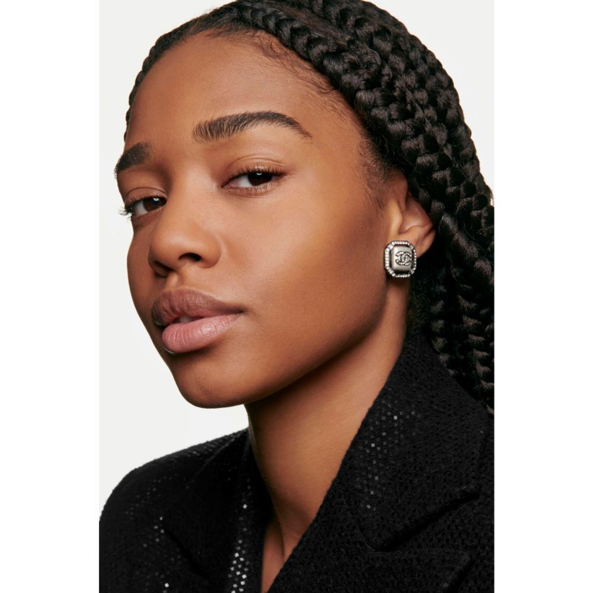 Teint Compact Haute Tenue Ultra Confort – Finition  Zéro Défaut