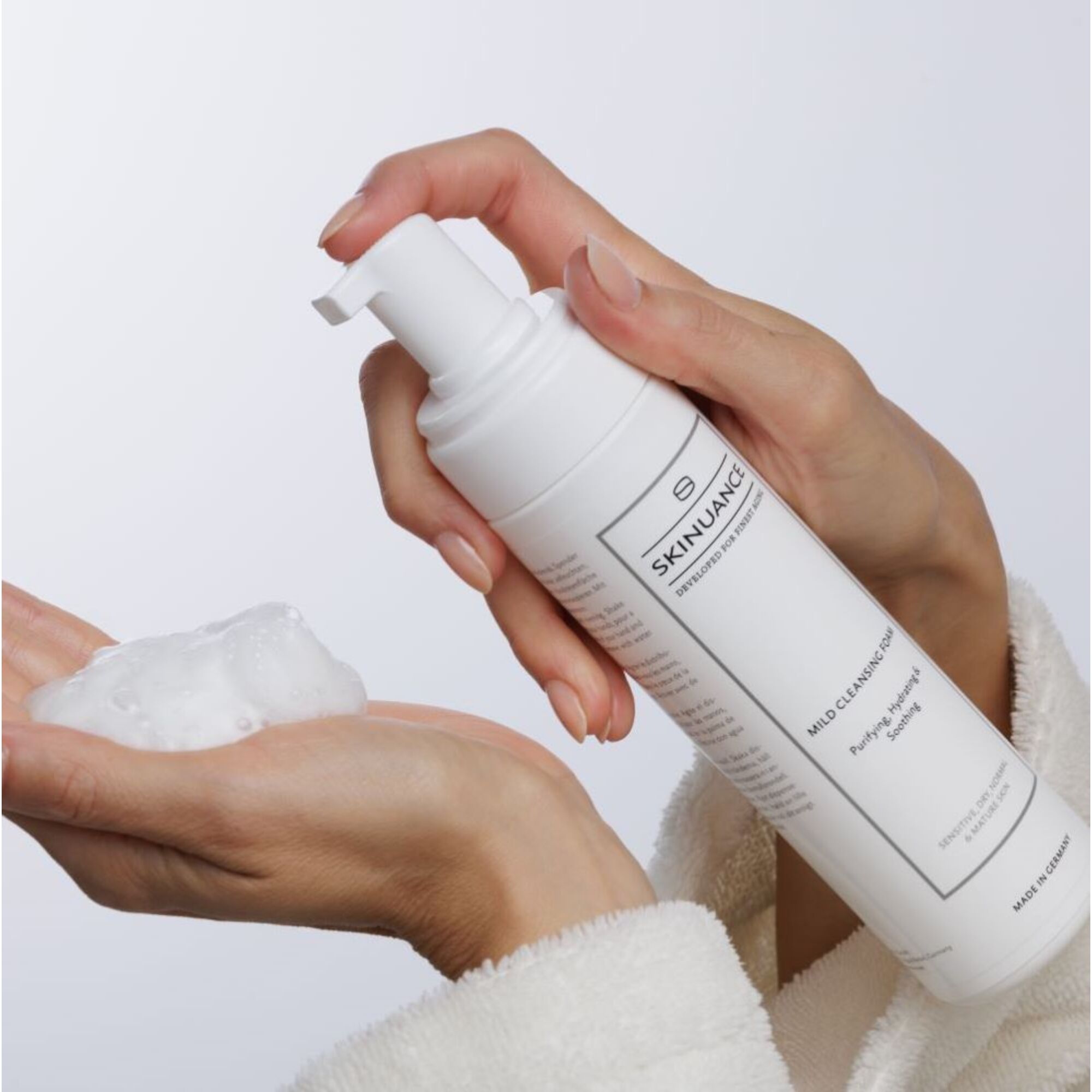 MILD CLEANSING FOAM