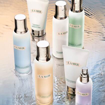 200 ML La Mer The Energizing Gel Cleanser Cleanser  1 of 4 