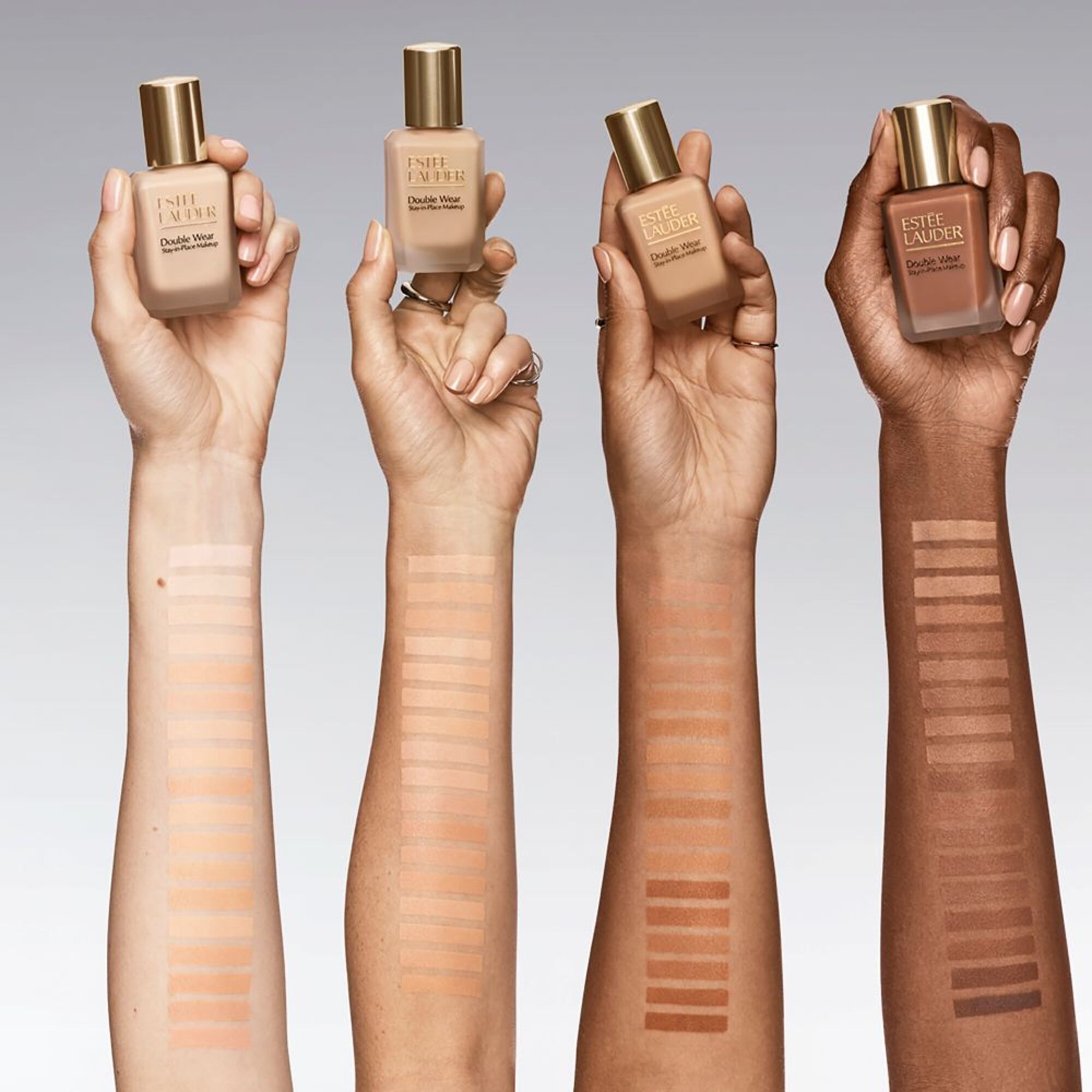 Estée Lauder Double Wear Stay-in-Place Make Stay-In-Place Makeup SPF10 1 of 4