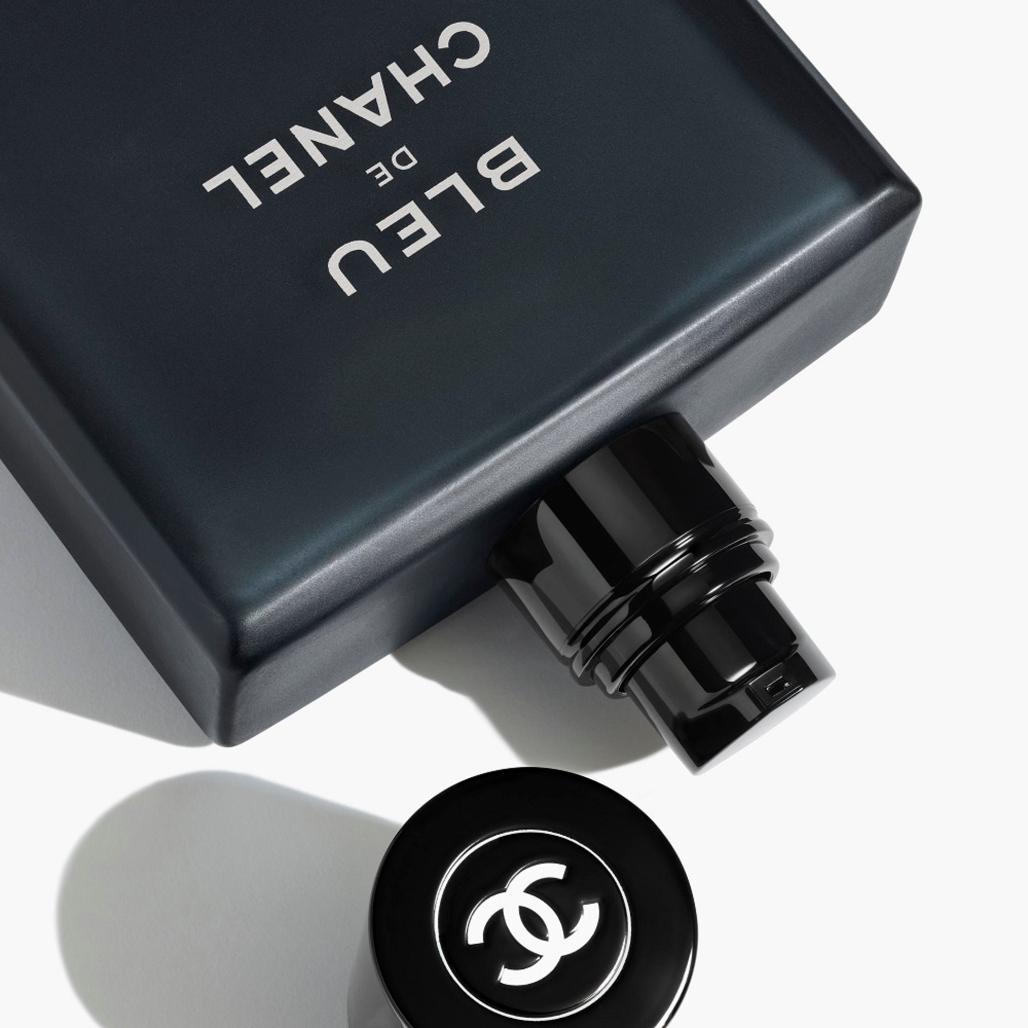 PARFÜMIERTE HAARPFLEGE