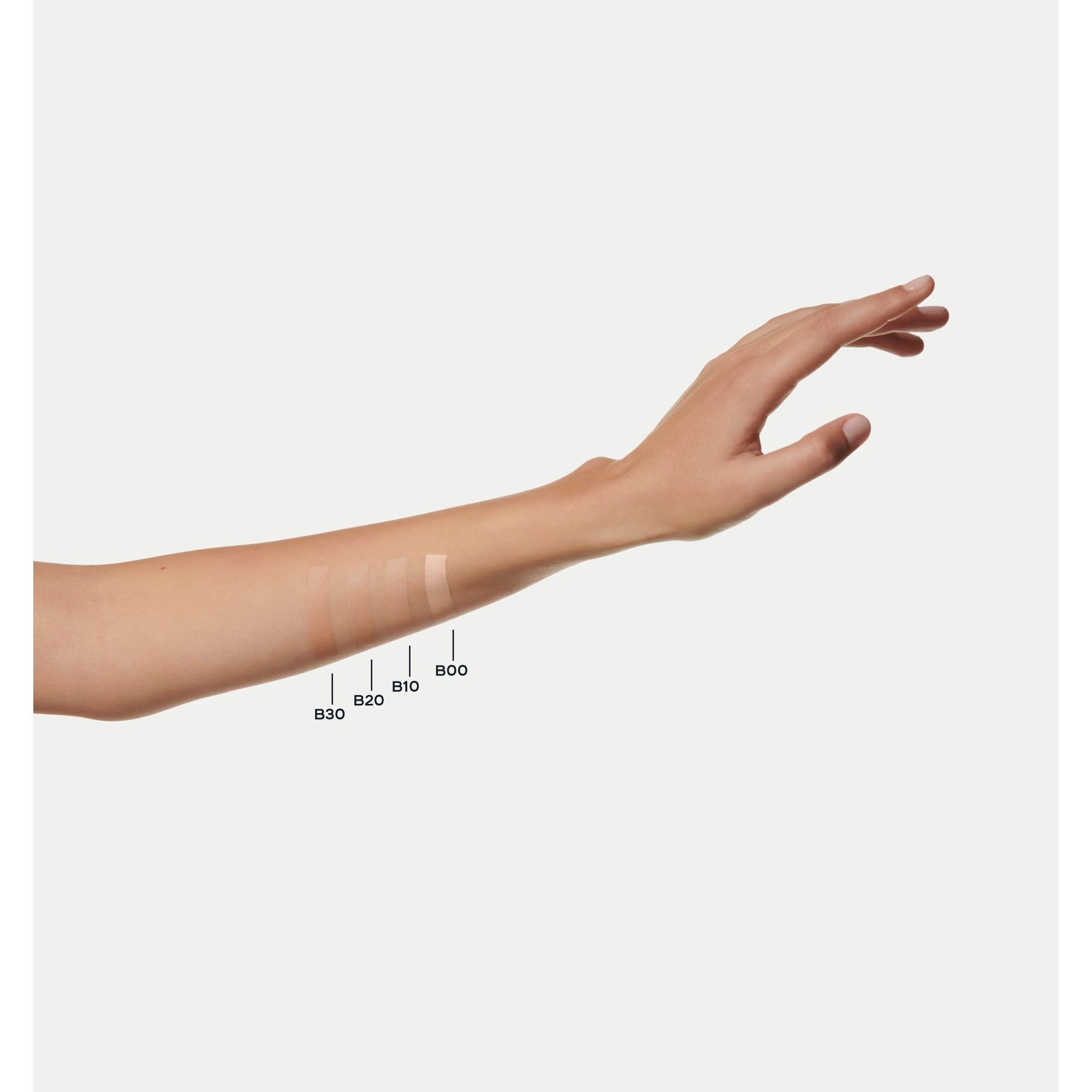 CHANEL LES BEIGES CORRECTEUR S�RUM CONCEALER Concealer 1 of 8