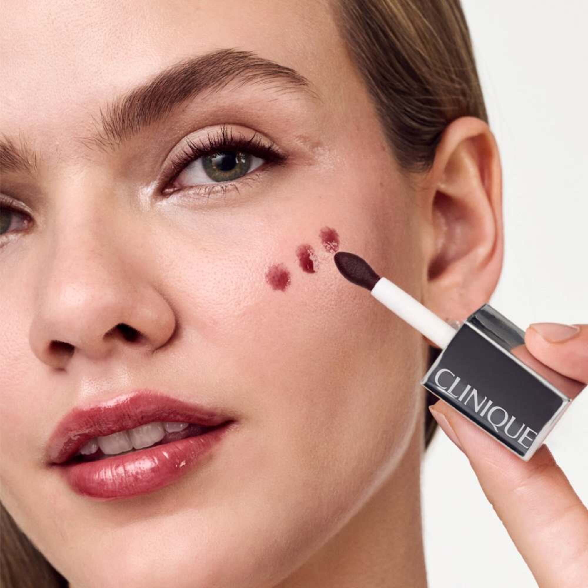 Pop Lip + Cheek Oil Black Honey