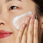 250 ML Kiehl's Cleanser & Make-Up Remover Gel nettoyant  2 of 3 Gel nettoyant