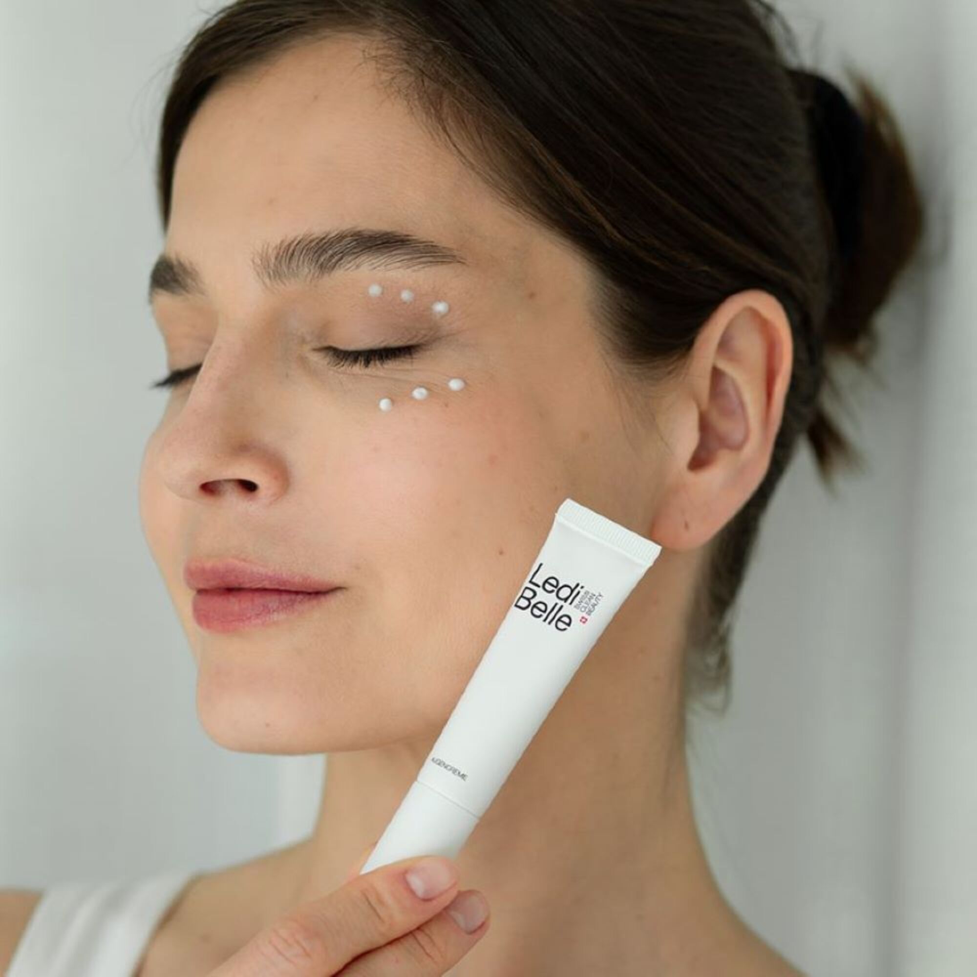 Crème contour des yeux