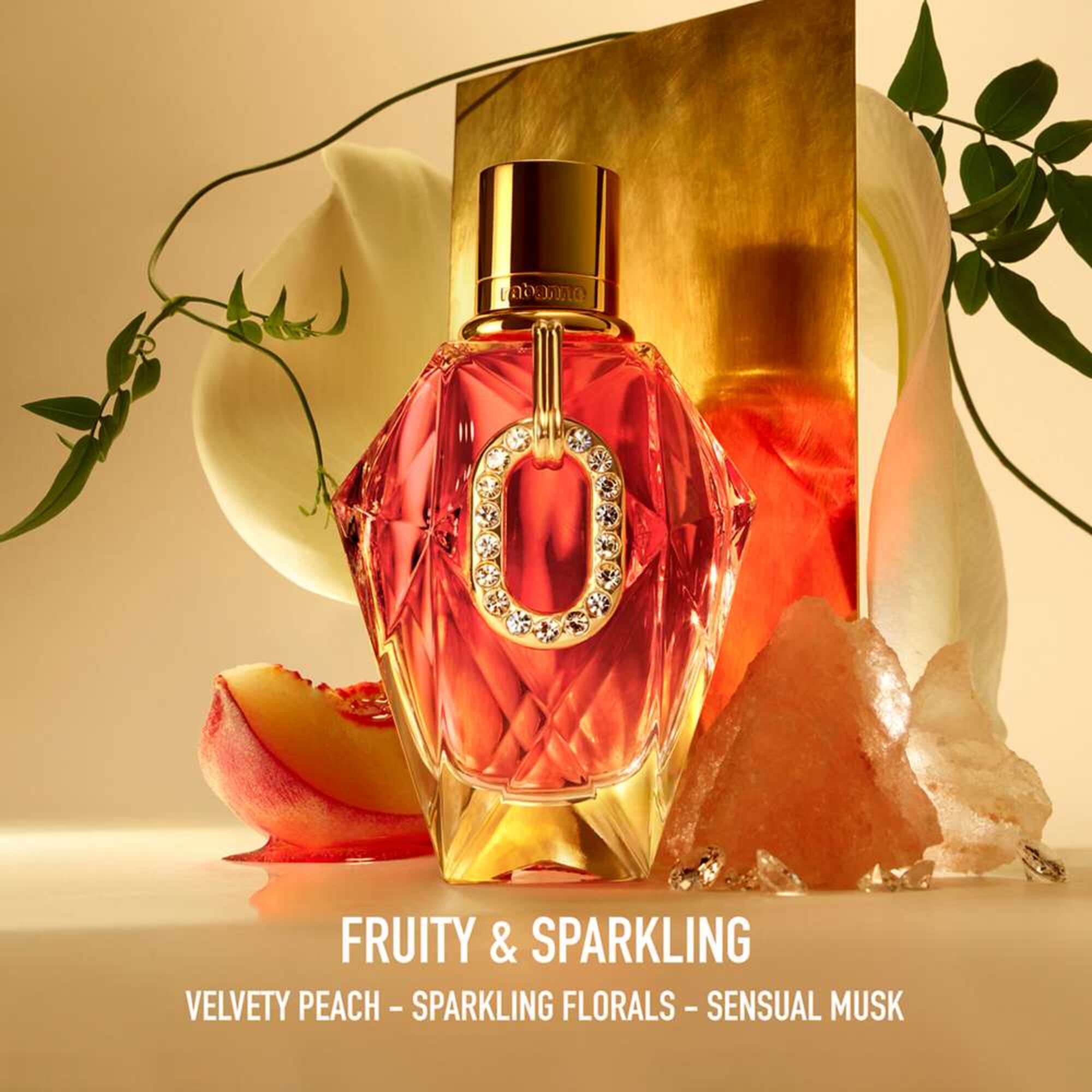 90 ML Rabanne Million Gold For Her Pure Diamonds Eau de Parfum 2 of 7 Eau de Parfum