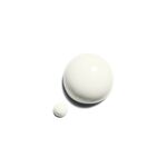  CHANEL LES BEIGES WINTER GLOW VERNIS À ONGLES LONGUE TENUE  2 of 3 VERNIS À ONGLES LONGUE TENUE