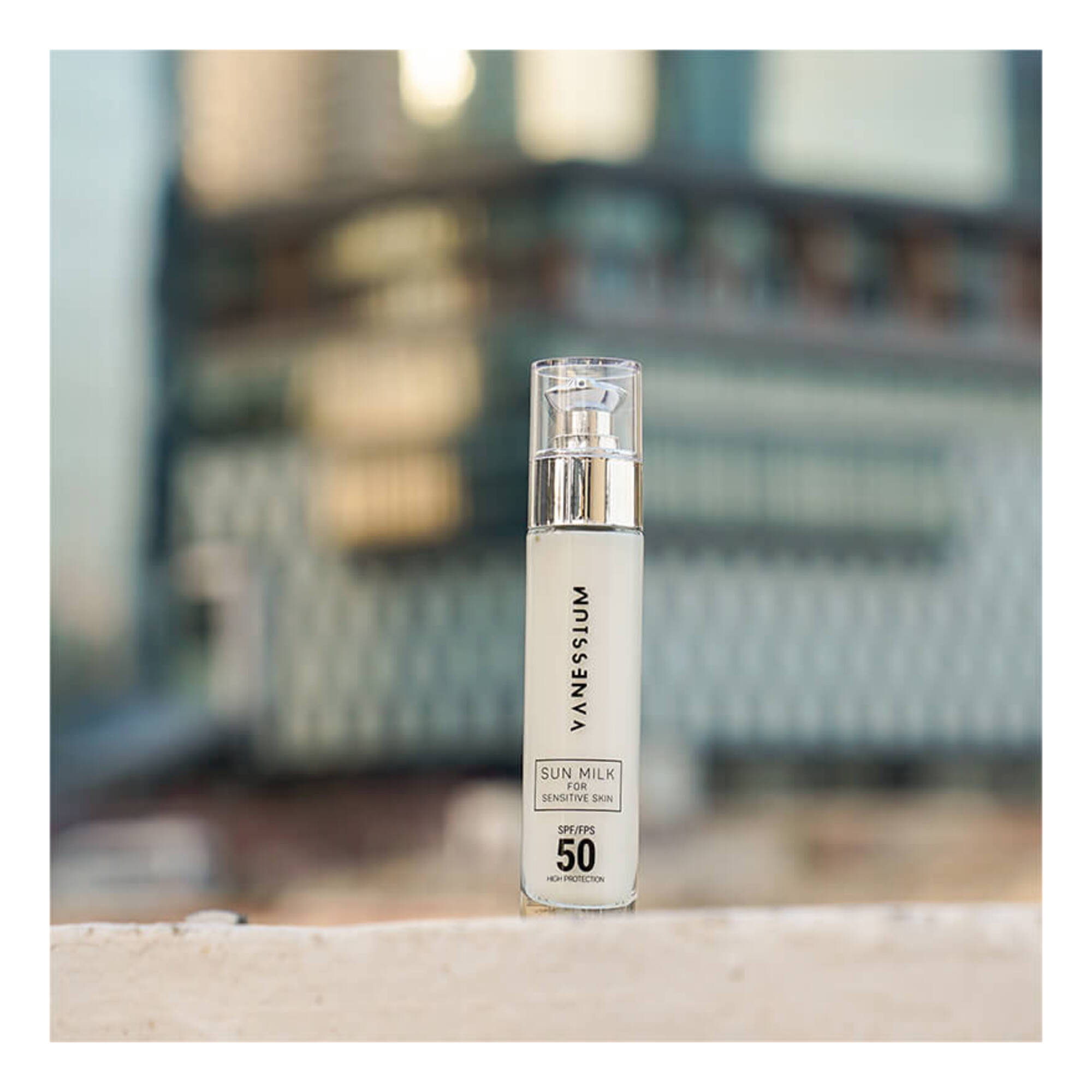 Lait solaire pour peaux sensibles SPF50