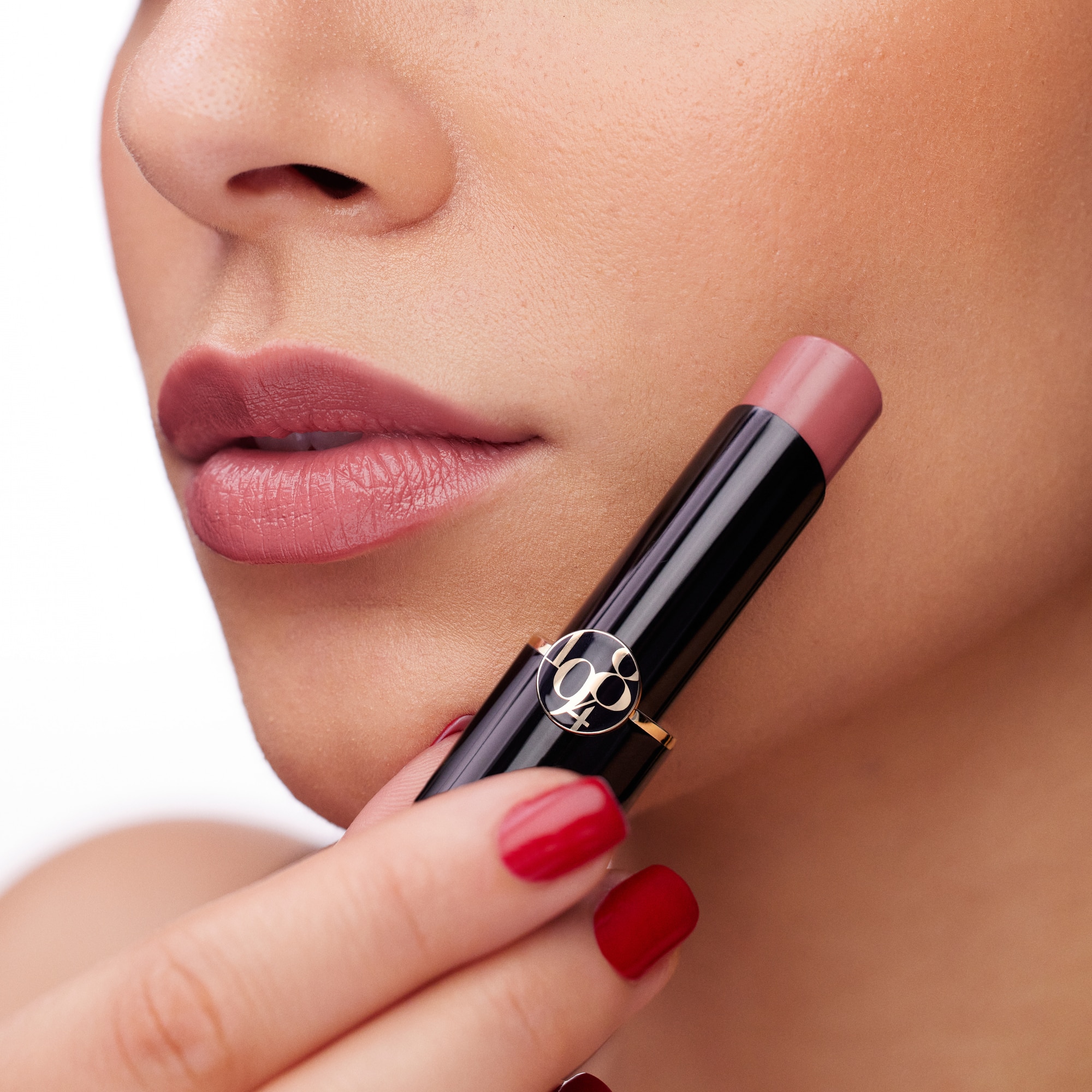 Satinierter Lippenstift