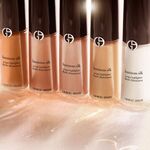  Giorgio Armani Luminous Silk Highlighter  6 of 8 Highlighter