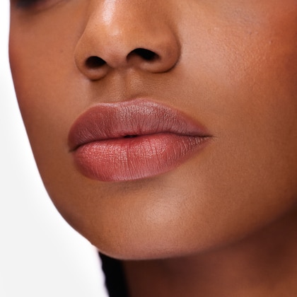 Satinierter Lippenstift