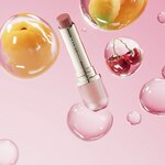  Estée Lauder Futurist Hydra Plump Lip Balm Rouge à lèvres  5 of 8 Rouge à lèvres