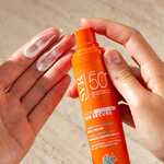 40 ML SVR SUN SECURE Fluide Photo-Age SPF50+ 3 of 3 Fluide Photo-Age SPF50+