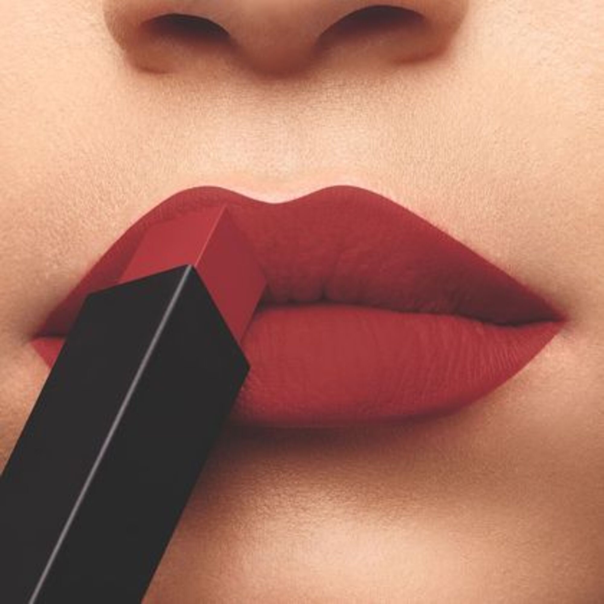YSL ROUGE PC THE SLIM 09 RED ENIGMA