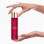 150 ML Carolina Herrera LA BOMBA Shimmer-Körperöl  2 of 6 Shimmer-Körperöl