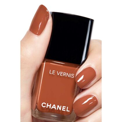  CHANEL FALL WINTER 24 Couleur et Brillance Longue Tenue  1 of 4 