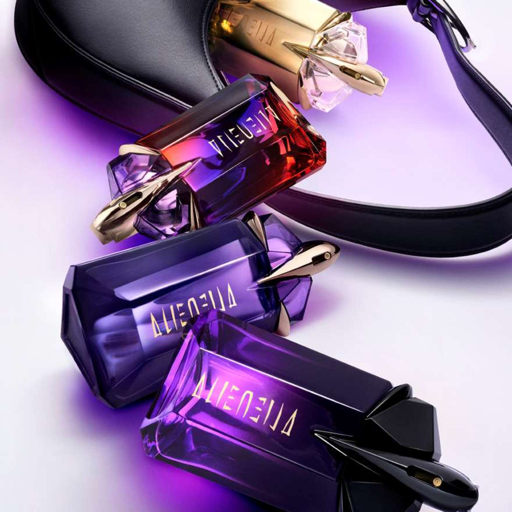 60 ML Mugler ALIEN EXTRAINTENSE Eau de Parfum  1 of 7 
