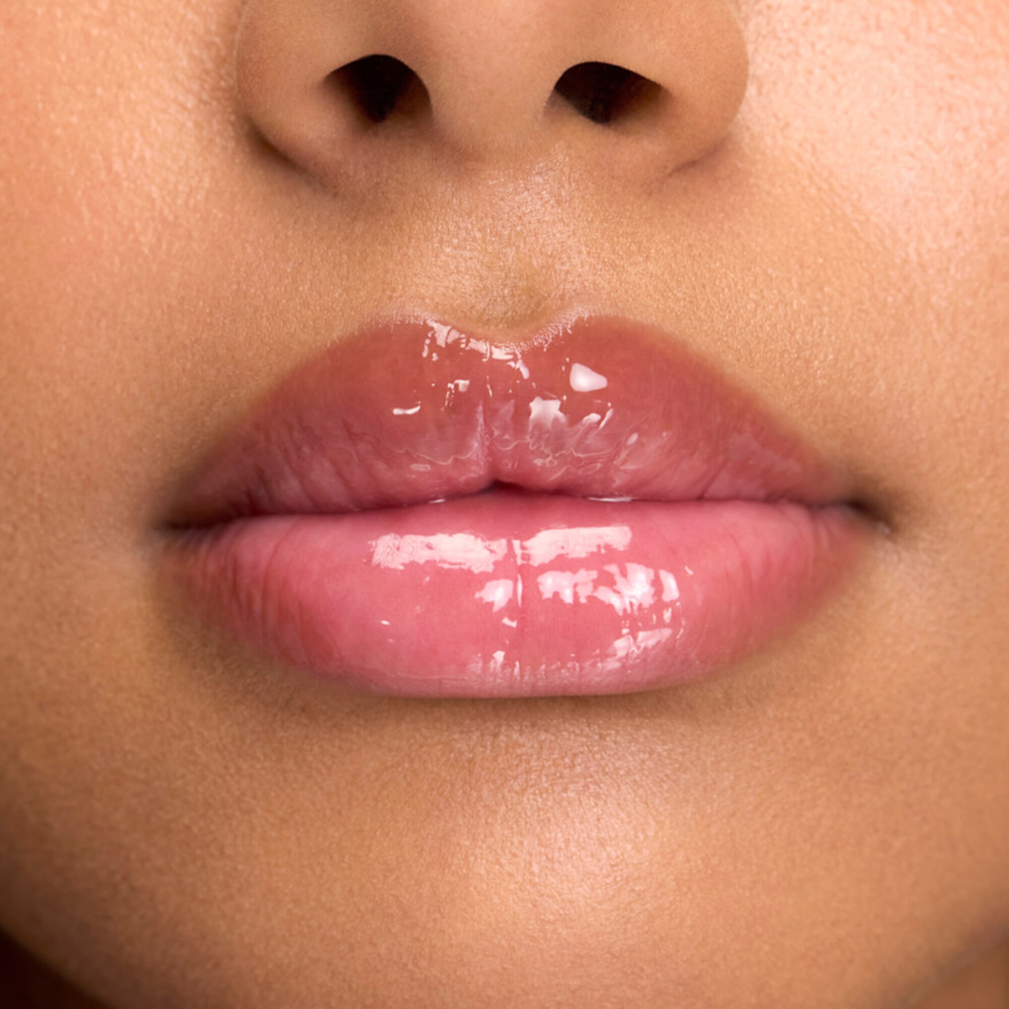 Lancôme Lip Idôle Juicytreat Lipgloss 1 of 8