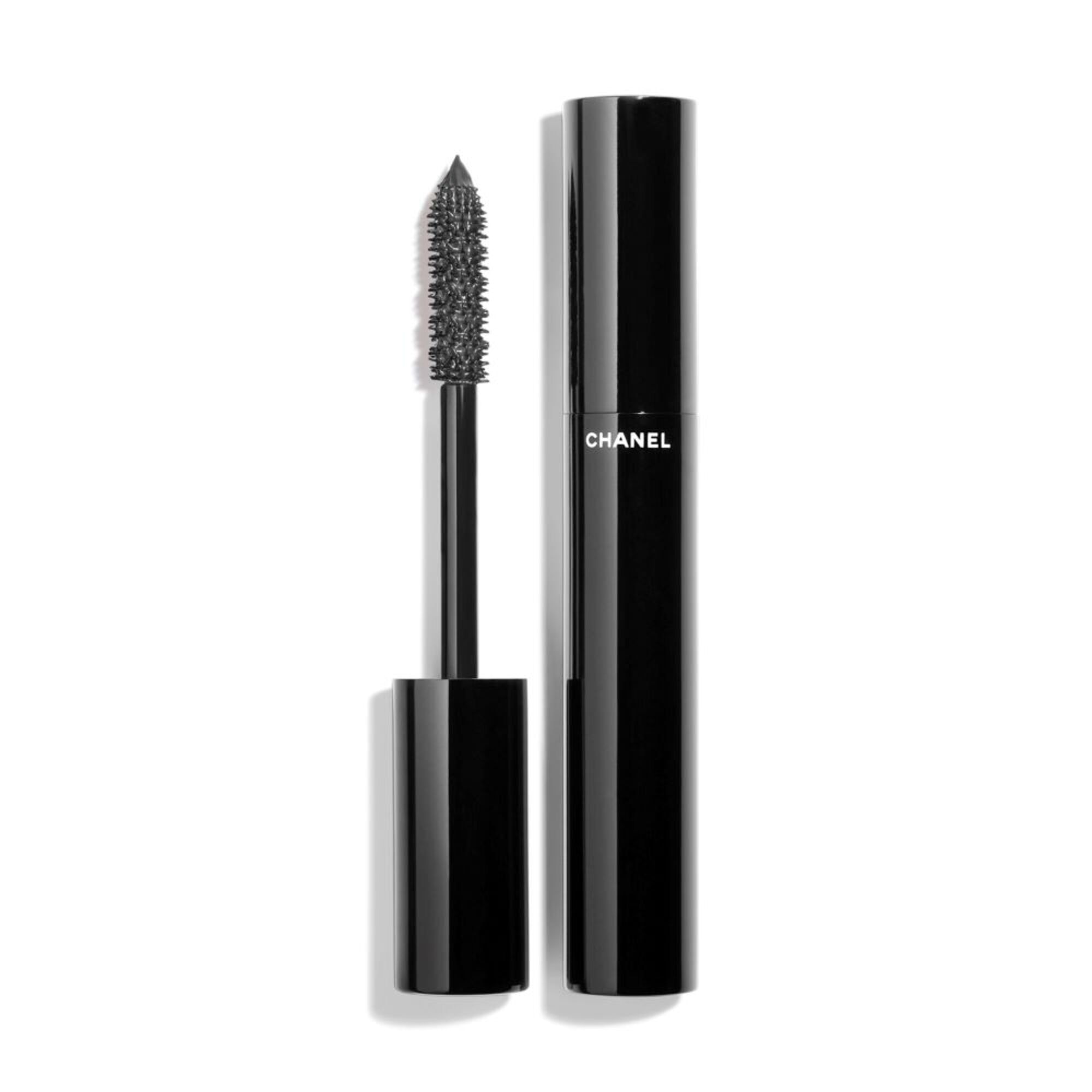  CHANEL LE VOLUME DE CHANEL Mascara Volume  1 of 7 