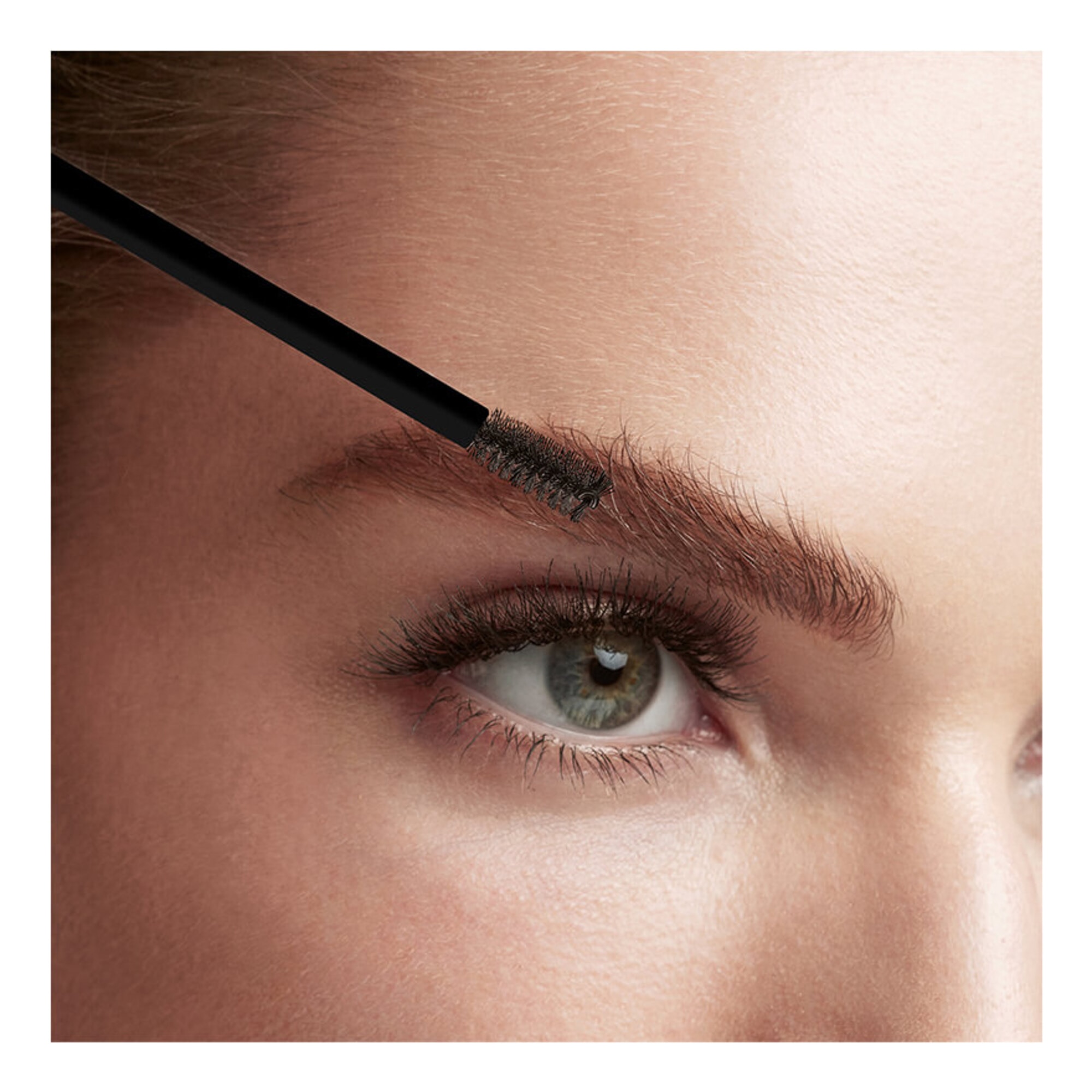 Gel pour les sourcils