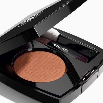 CHANEL OMBRE ESSENTIELLE Vielseitiger und langanhaltender lidschatten 1 of 6