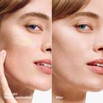 40 ML Clinique UV Solutions Brightening Tinted Sunscream SPF50 Soins du visage 2 of 5 Soins du visage