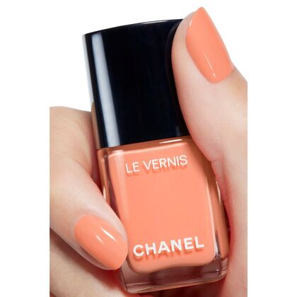  CHANEL LE VERNIS Nagellack – Farbe und Glanz mit langem Halt  1 of 6 