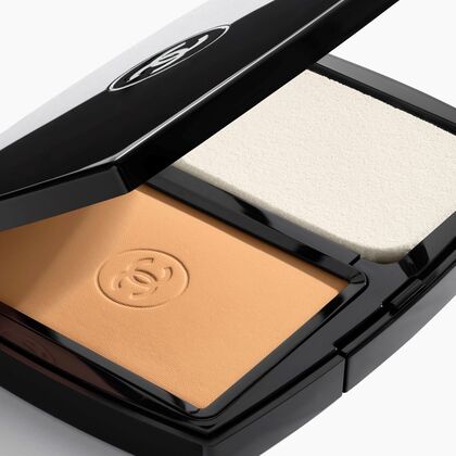 Kompakt-Make-up für höchste Perfektion. Extrem langanhaltend. höchste Tagekomfort.