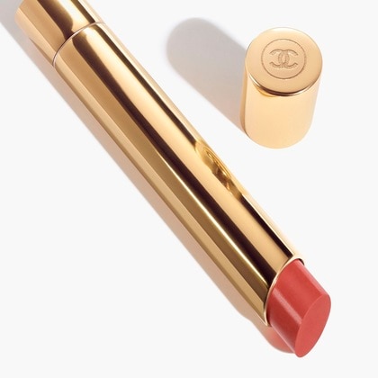  CHANEL ROUGE ALLURE L’EXTRAIT FARBINTENSIVER LIPPENSTIFT. KONZENTRIERTE LEUCHTKRAFT UND PFLEGE. NACHFÜLLBAR  1 of 4 