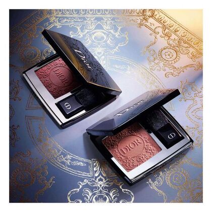  DIOR CD XMAS HOLIDAYLOOK 2023 Blush poudre  1 of 3 