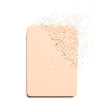  CHANEL ULTRA LE TEINT COMPACT ULTRA LE TEINT TEINT COMPACT HAUTE TENUE ULTRA CONFORT – FINI ZÉRO DÉFAUT  1 of 3 