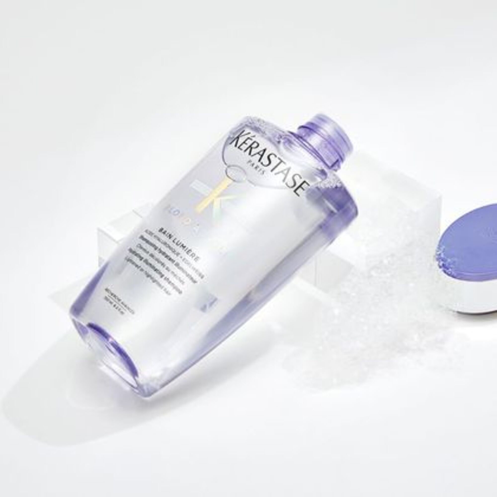 Shampoing hydratant pour cheveux blonds décolorés ou méchés